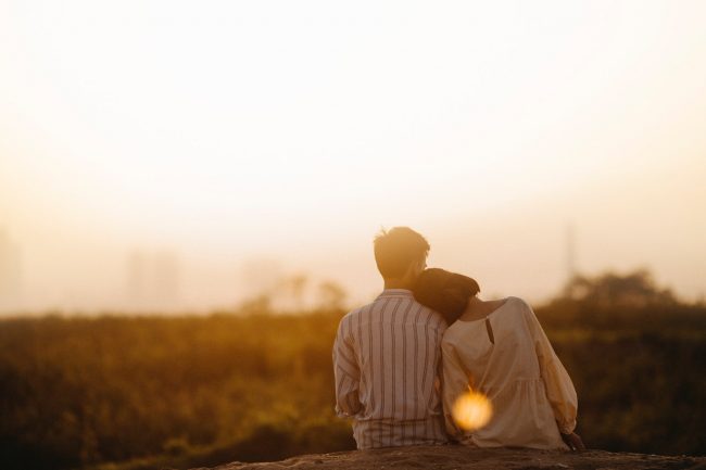 backlit blur couple 1415131